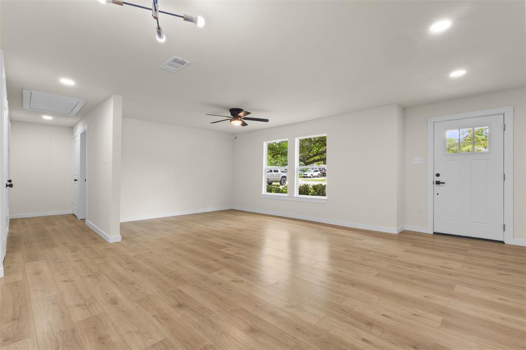 425 Browning Drive Property Photo 8