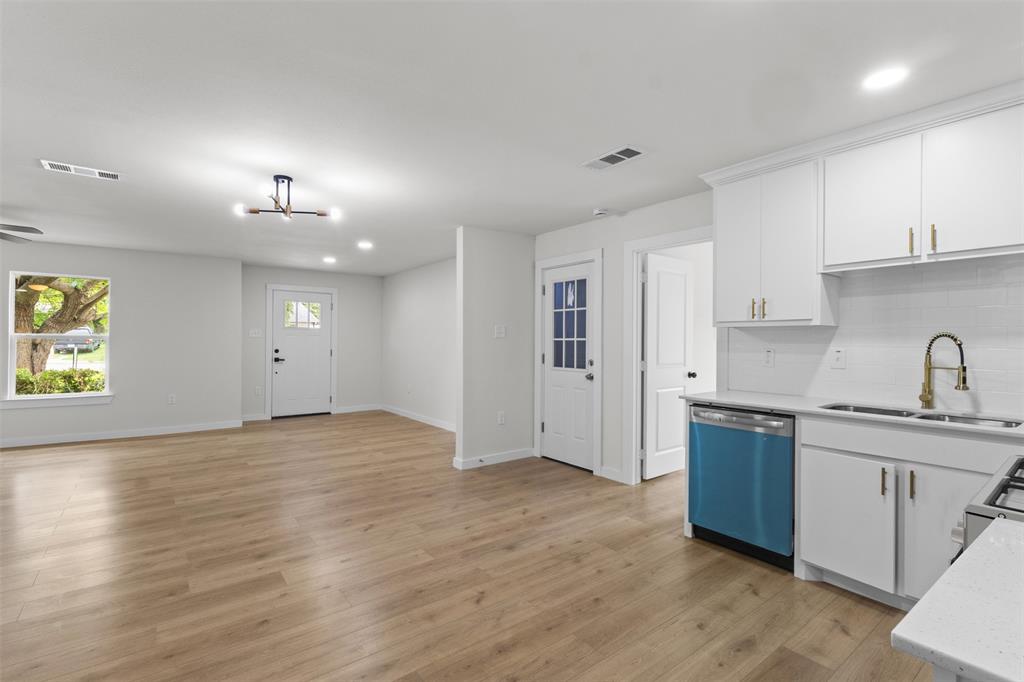 425 Browning Drive Property Photo 12