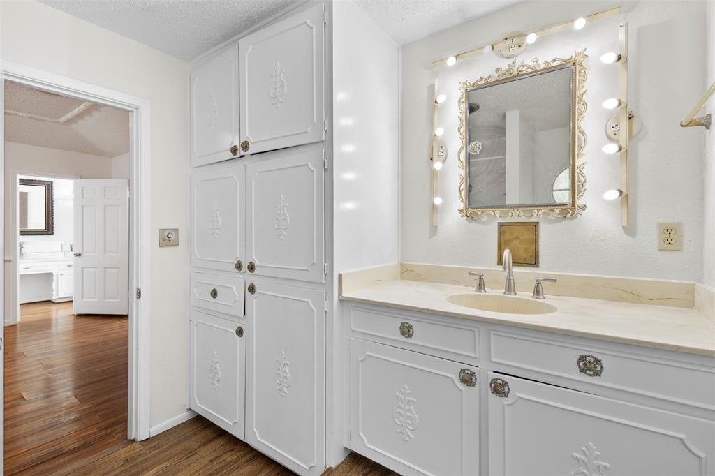 5516 Beaty Street Property Photo 13