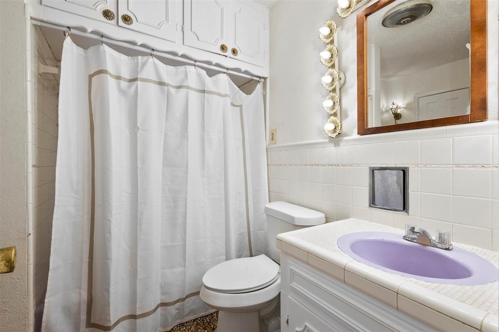 5516 Beaty Street Property Photo 16