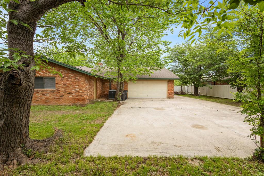 5516 Beaty Street Property Photo 23