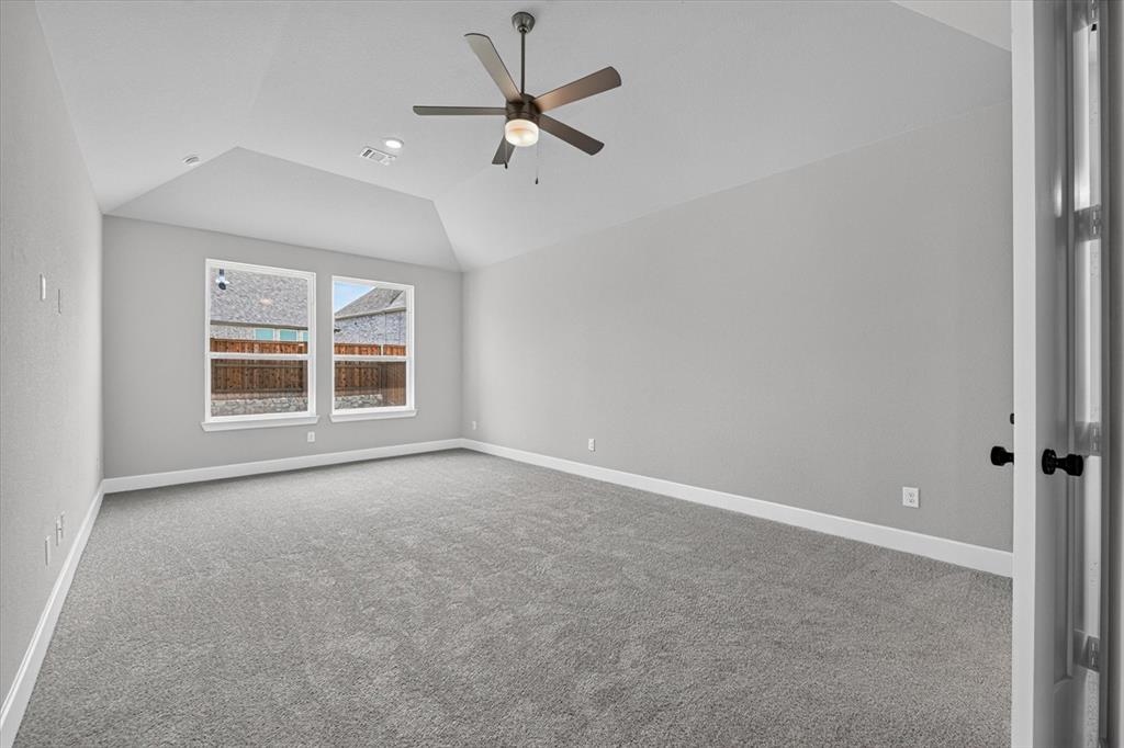 2631 Harvest Lane Property Photo 10