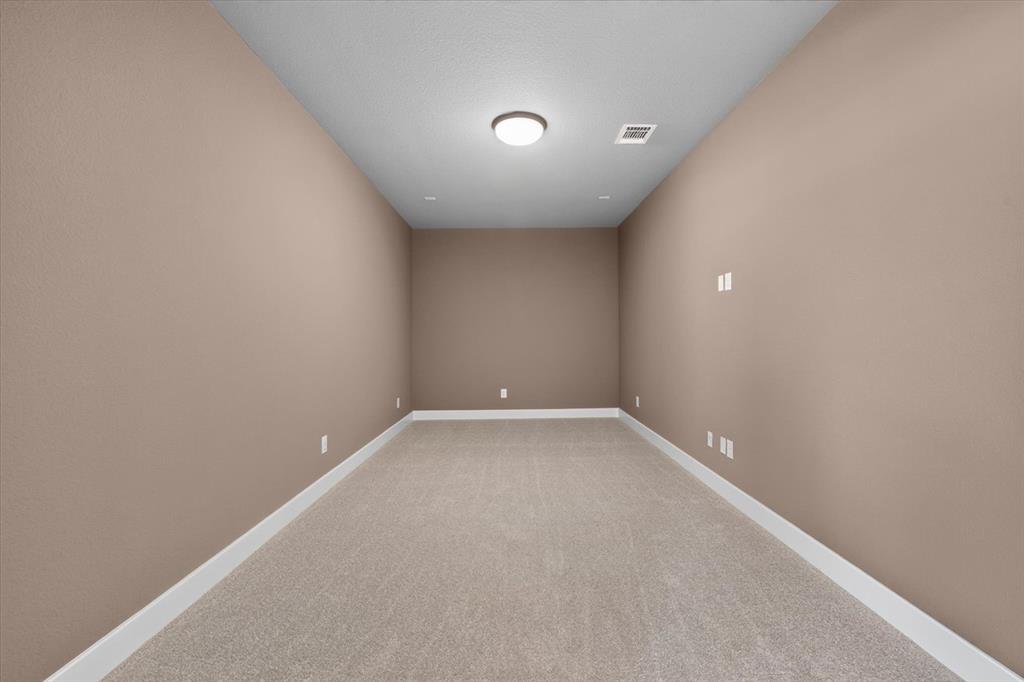 2631 Harvest Lane Property Photo 27