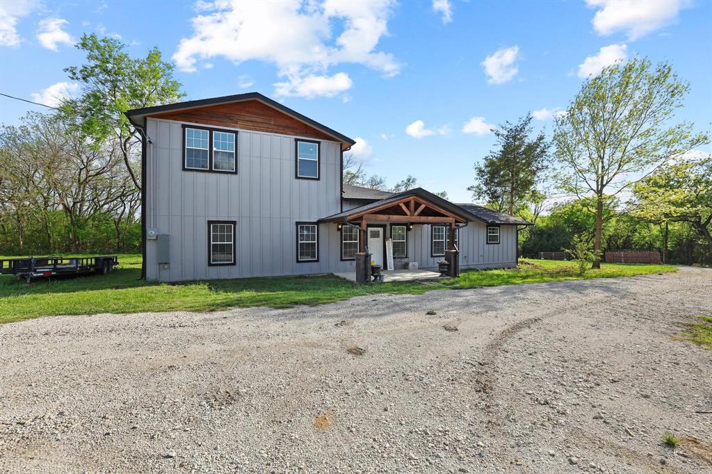 1604 County Rd 4040 Property Photo 38