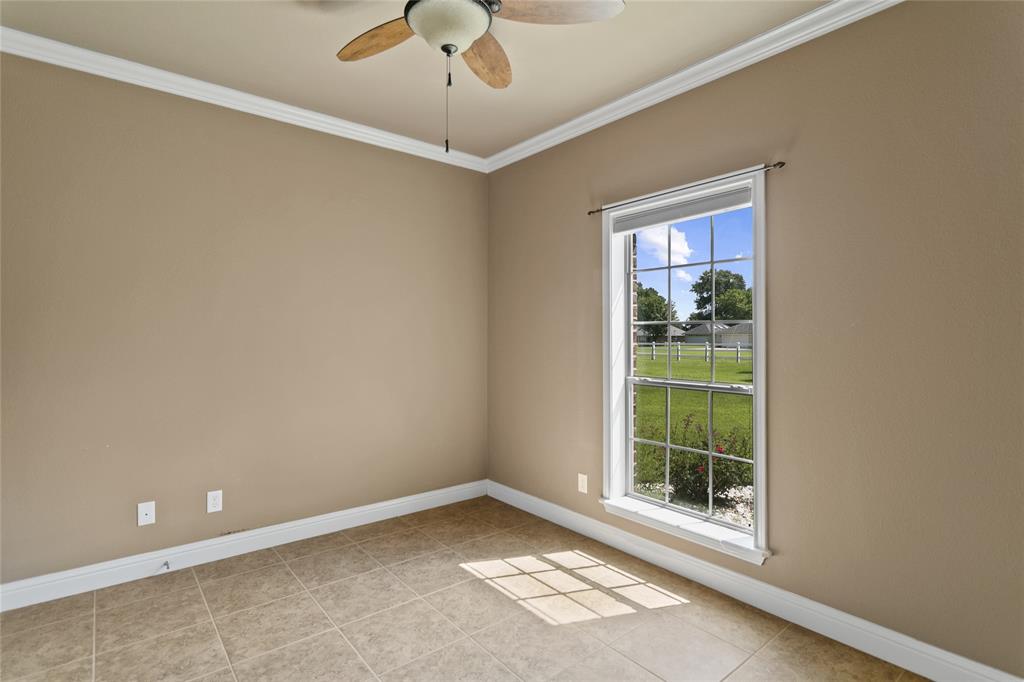 244 Cr 2321 Property Photo 17