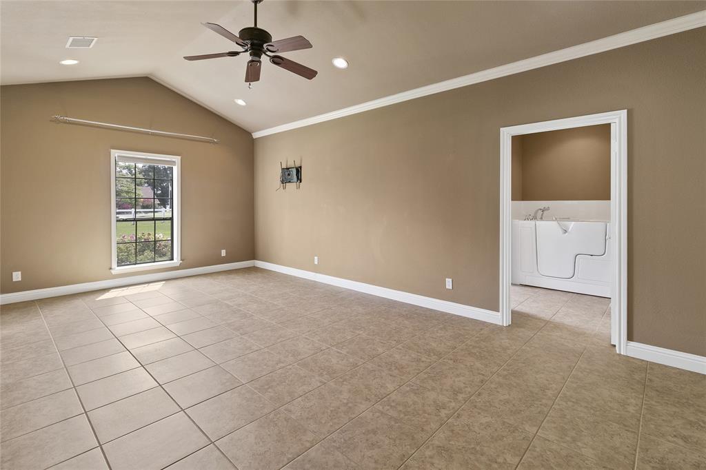 244 Cr 2321 Property Photo 20