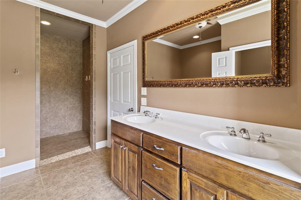 244 Cr 2321 Property Photo 25