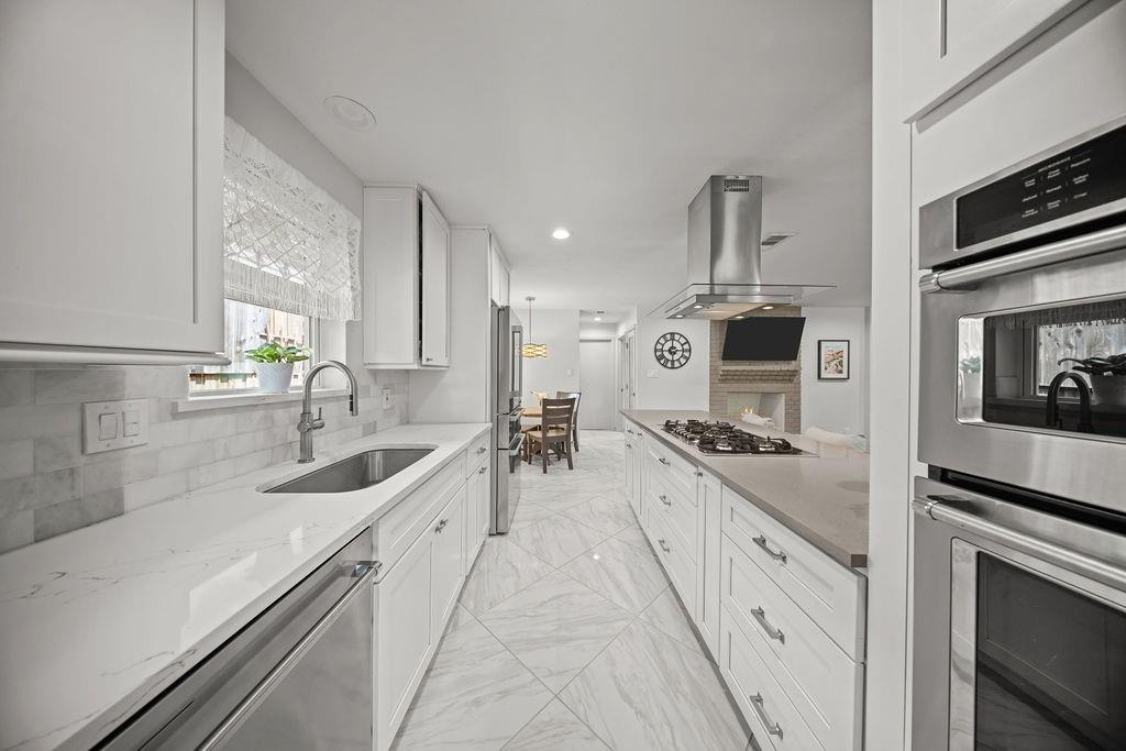 12220 Coolmeadow Lane Property Photo 13