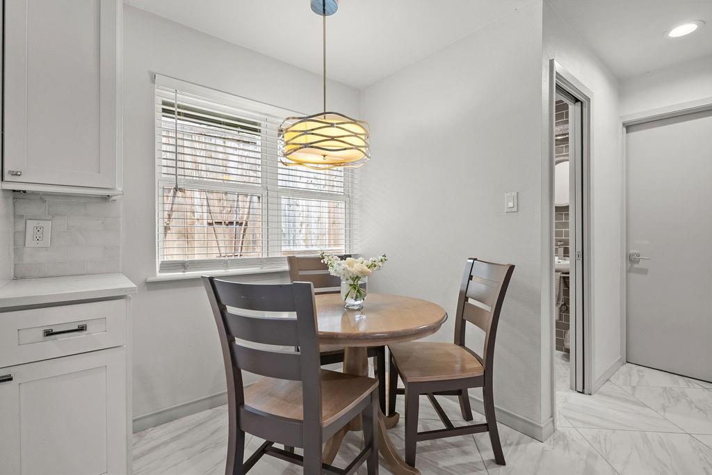 12220 Coolmeadow Lane Property Photo 14