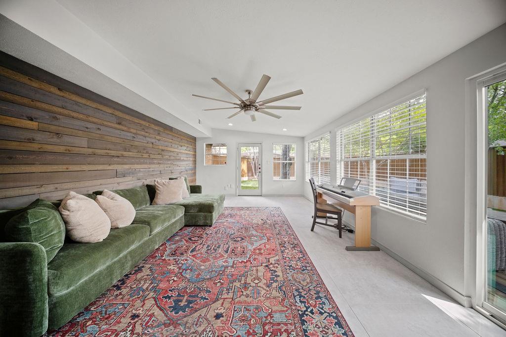 12220 Coolmeadow Lane Property Photo 16