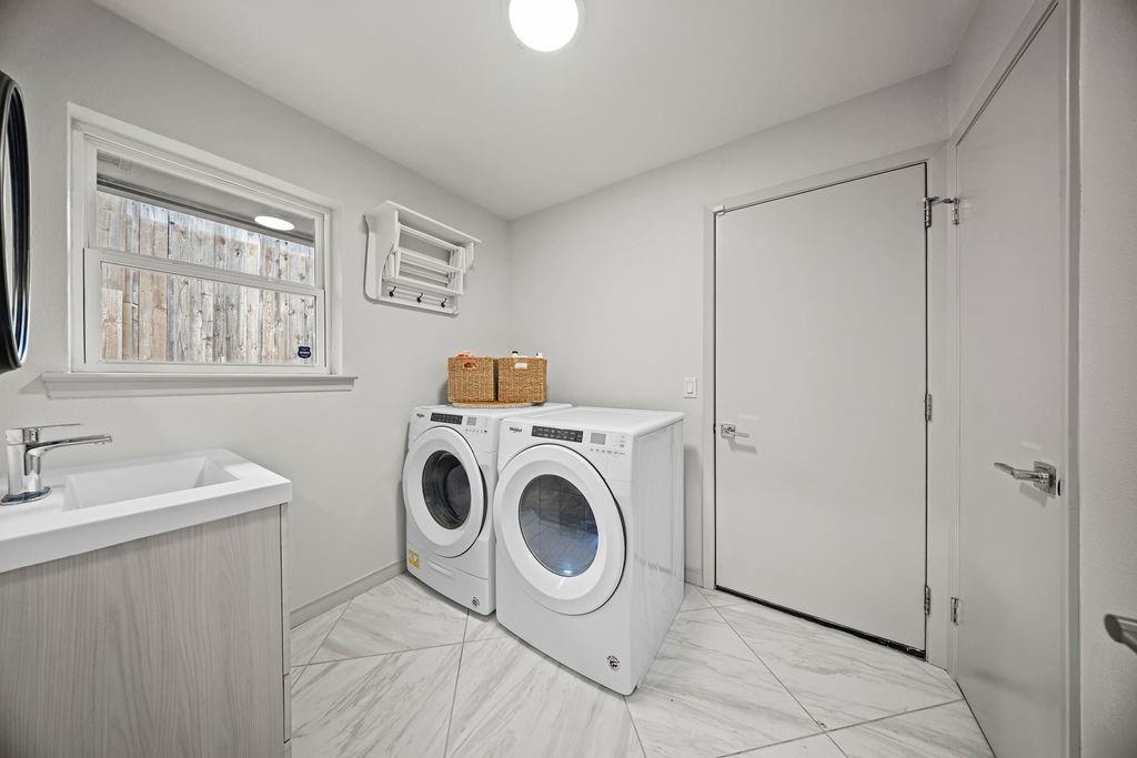 12220 Coolmeadow Lane Property Photo 34