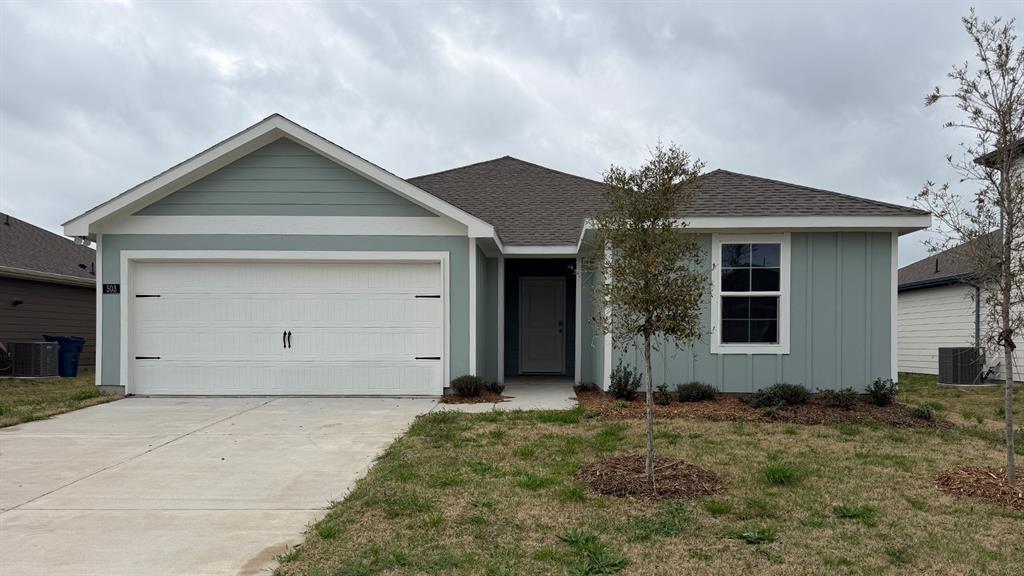 503 English Oak Drive Property Photo 1