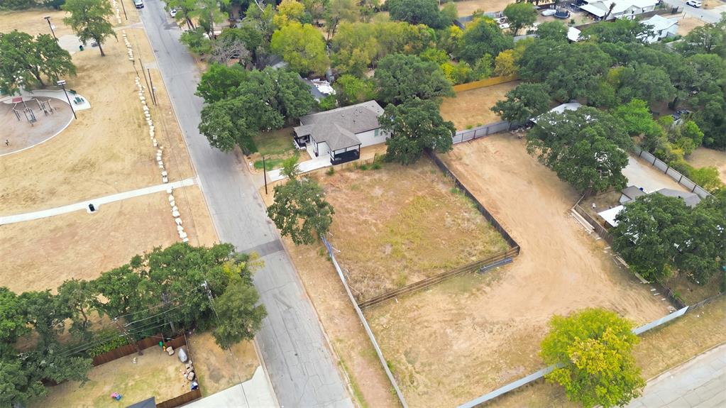 4608 Shackleford Street Property Photo 1