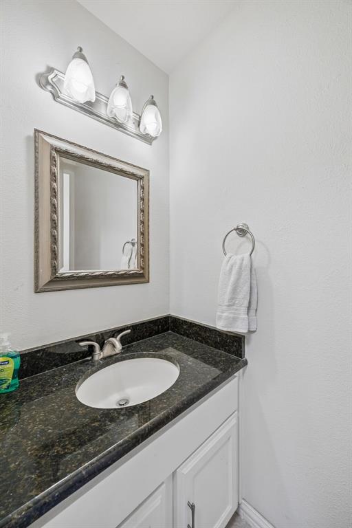 2614 Custer Parkway A Property Photo 9