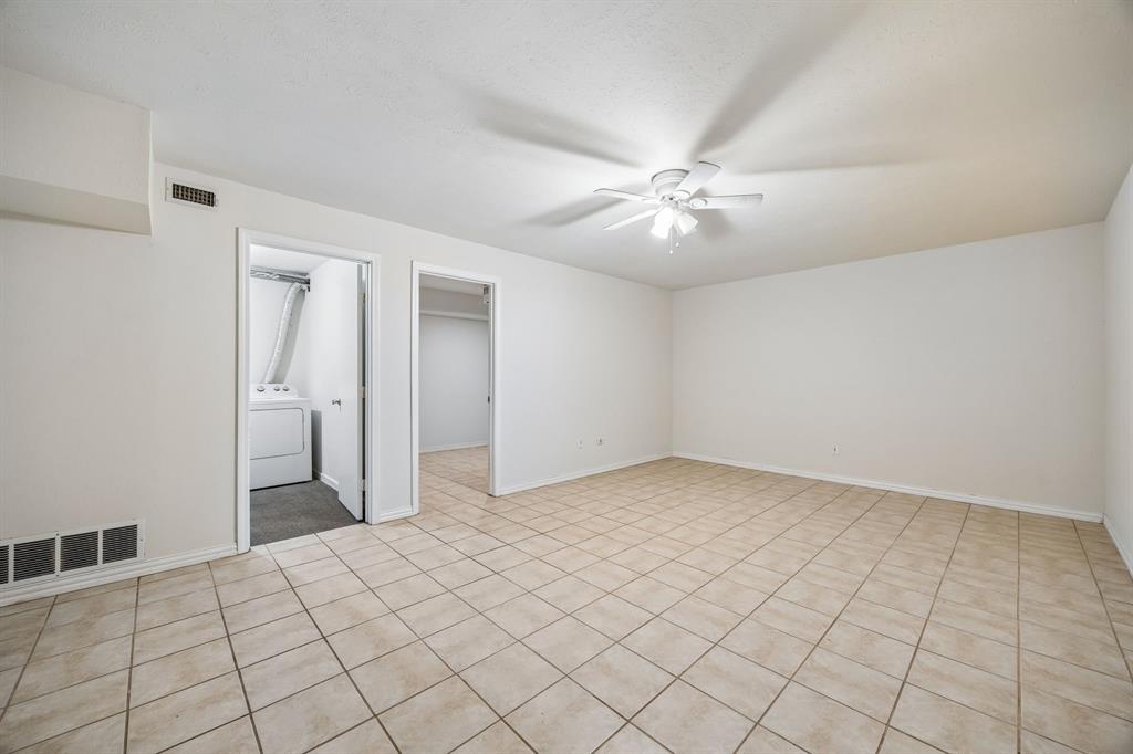 2614 Custer Parkway A Property Photo 18