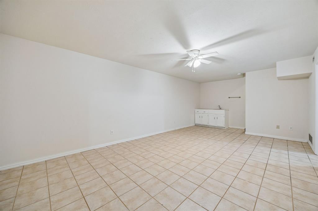 2614 Custer Parkway A Property Photo 19