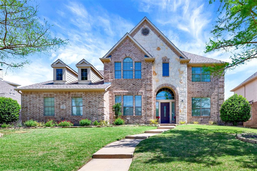 1020 Oriole Drive Property Photo 1