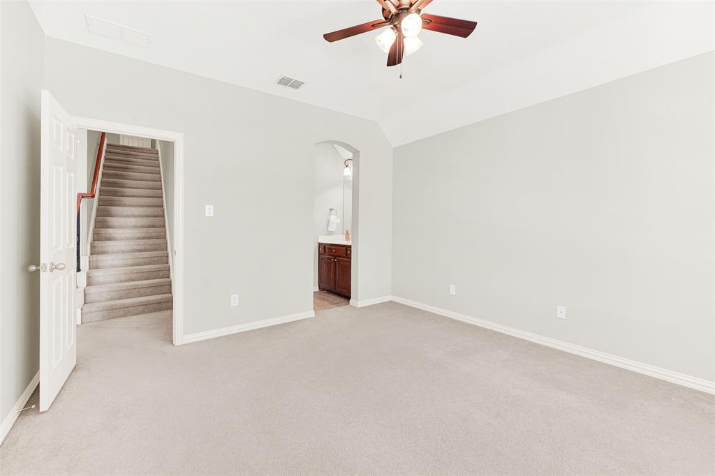 1020 Oriole Drive Property Photo 27