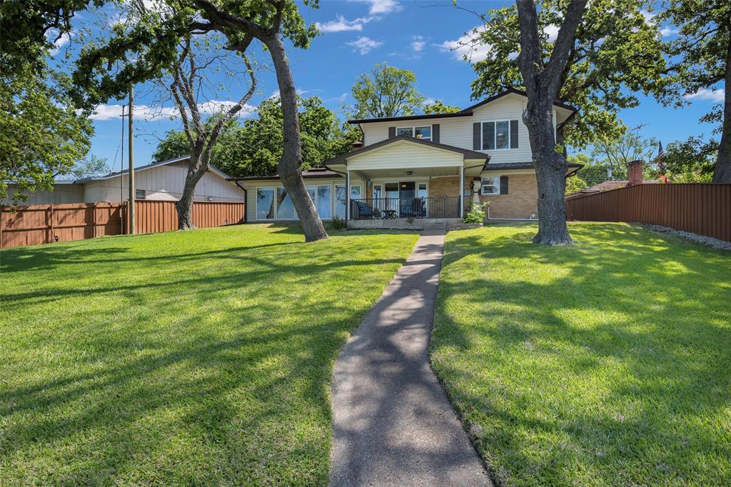 256 Whispering Oaks Trail Property Photo 2