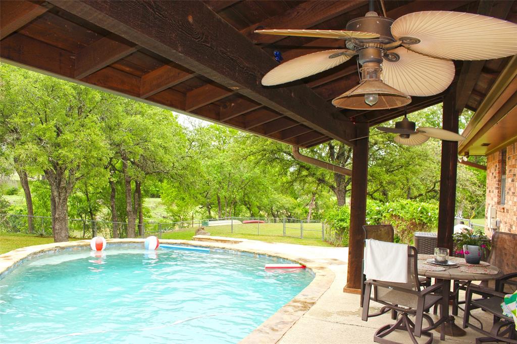 173 County Road 3112 Property Photo 10