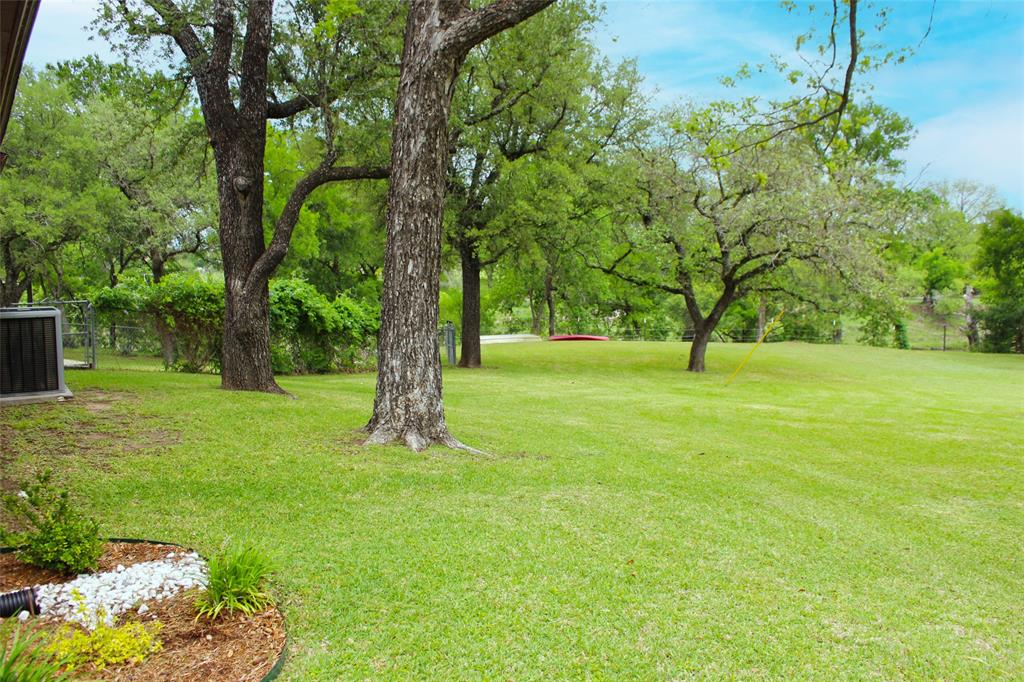 173 County Road 3112 Property Photo 18