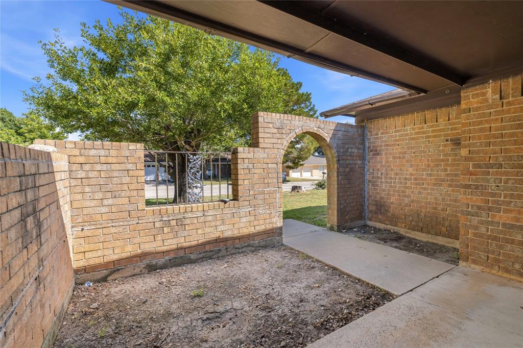 1715 Woodridge Street Property Photo 30