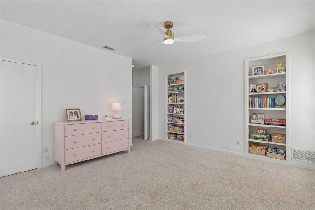 6438 Cedar Hollow Drive Property Photo 19