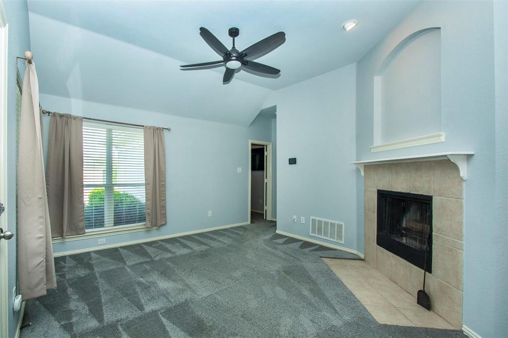 510 Creekside Drive Property Photo 7