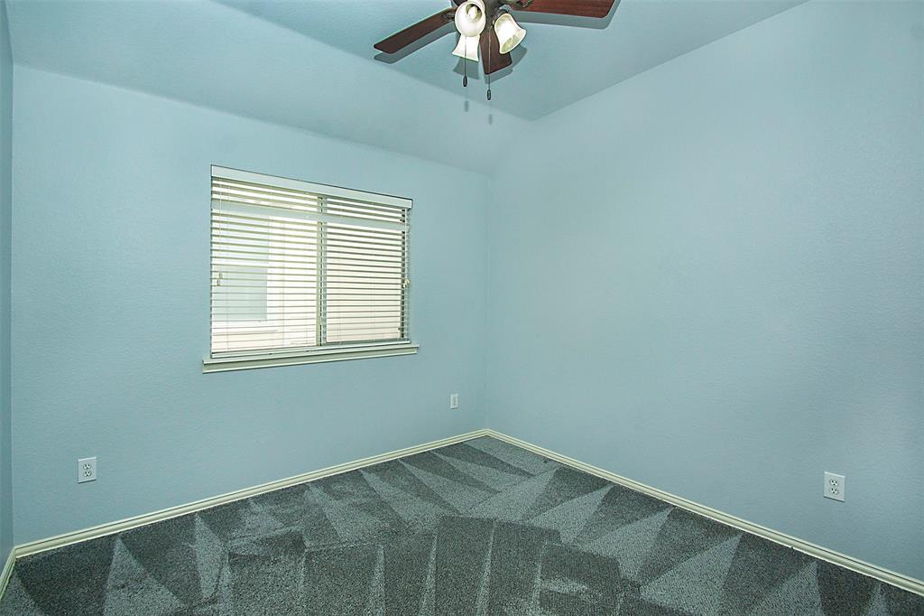 510 Creekside Drive Property Photo 15