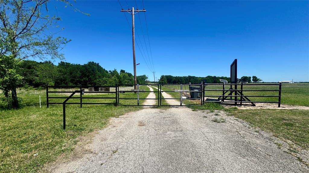 2985 Fm 751 Property Photo 3