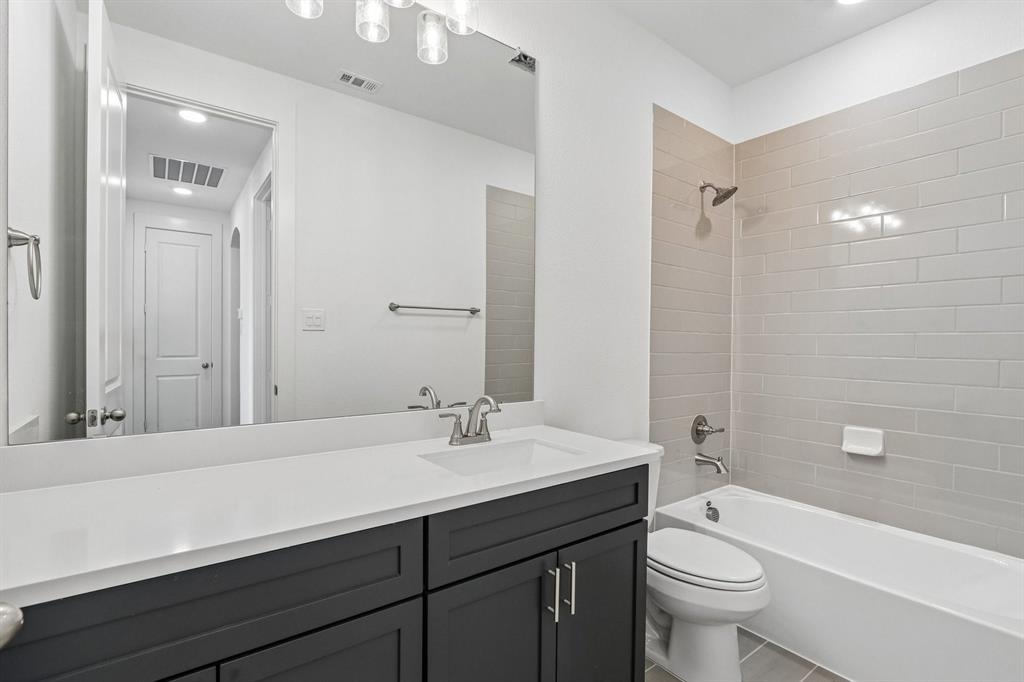 8708 Treeline Parkway Property Photo 23
