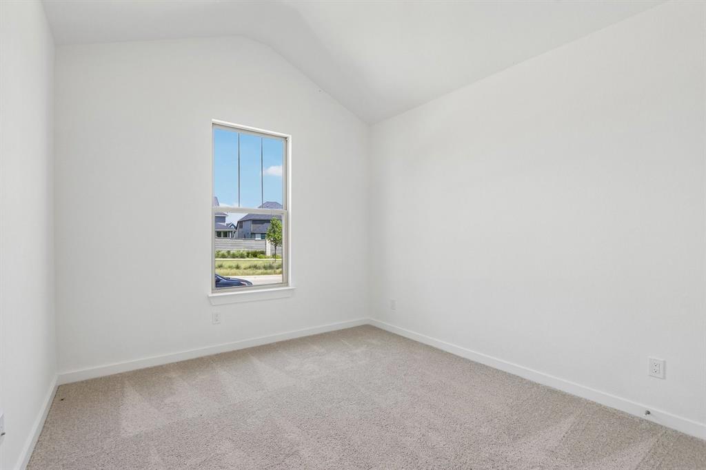 8708 Treeline Parkway Property Photo 24
