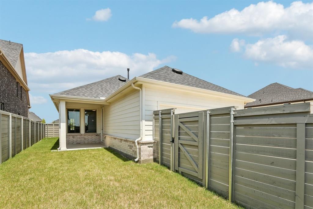 8708 Treeline Parkway Property Photo 27