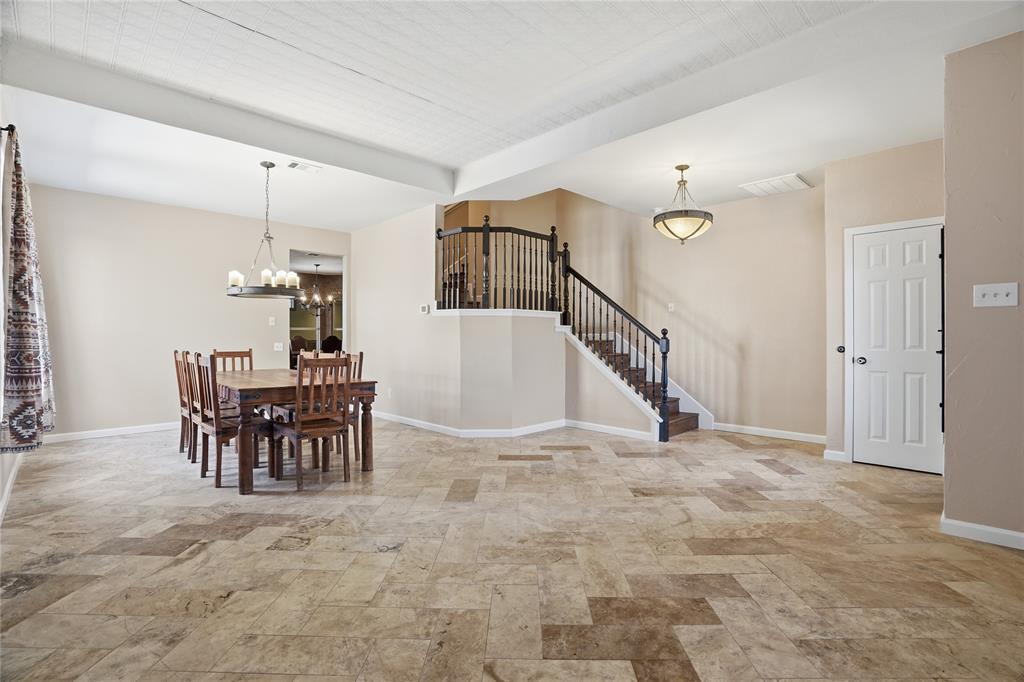 2133 Rustic Ridge Drive Property Photo 5