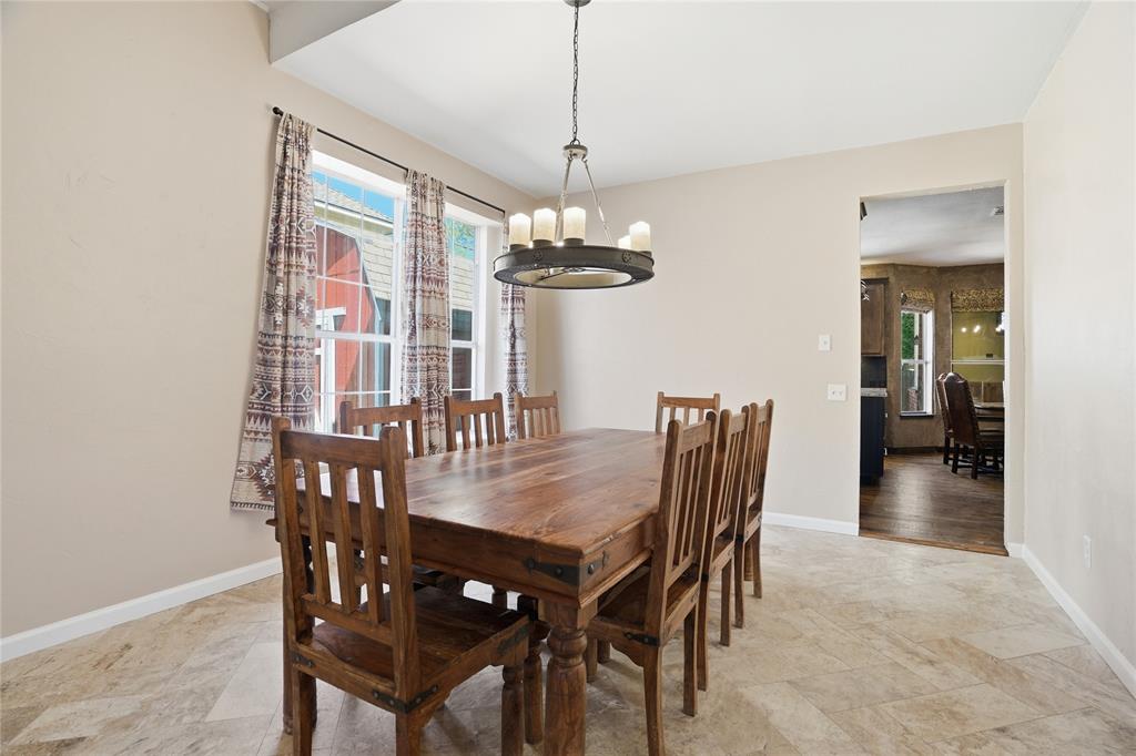 2133 Rustic Ridge Drive Property Photo 6
