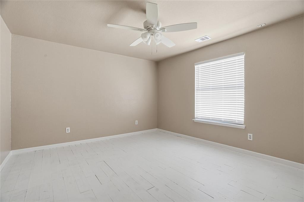 2133 Rustic Ridge Drive Property Photo 18