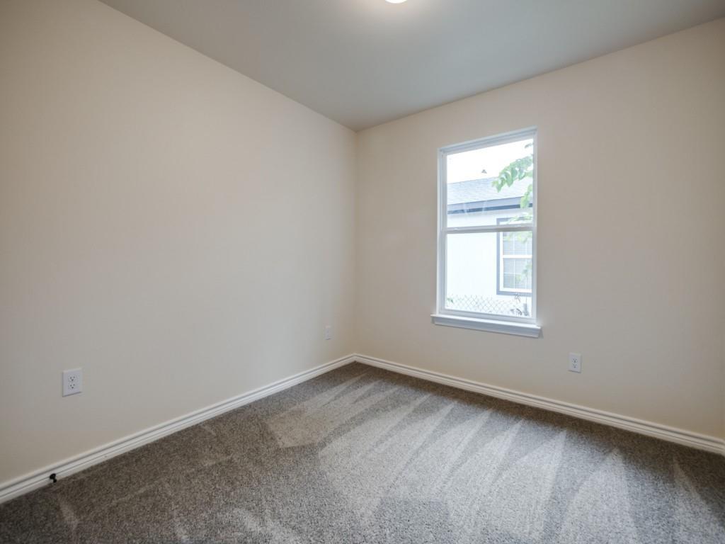 4220 Hamilton Avenue Property Photo 14