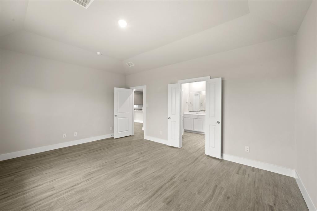 6737 Rosby Avenue Property Photo 17