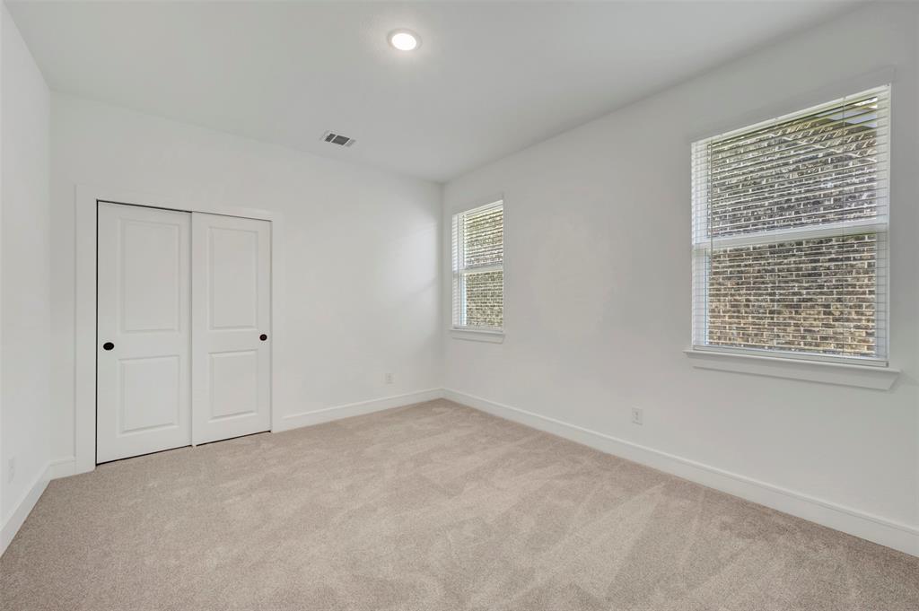 1009 Ashcroft Lane Property Photo 23