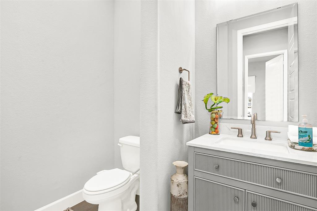 1004 Open Range Drive Property Photo 7