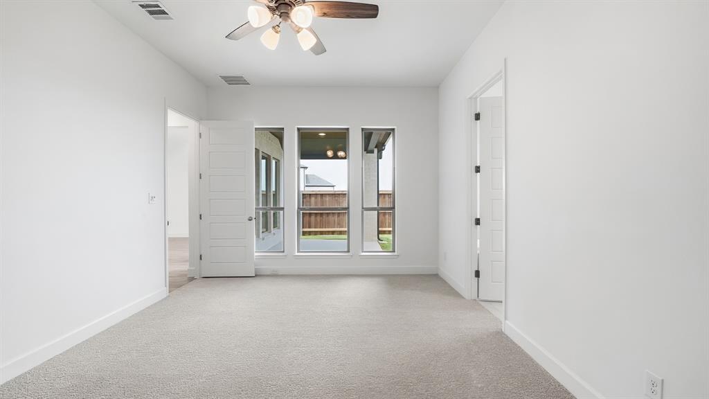 2649 Brooklyn Street Property Photo 11