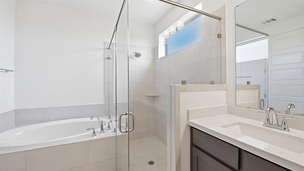 2649 Brooklyn Street Property Photo 13