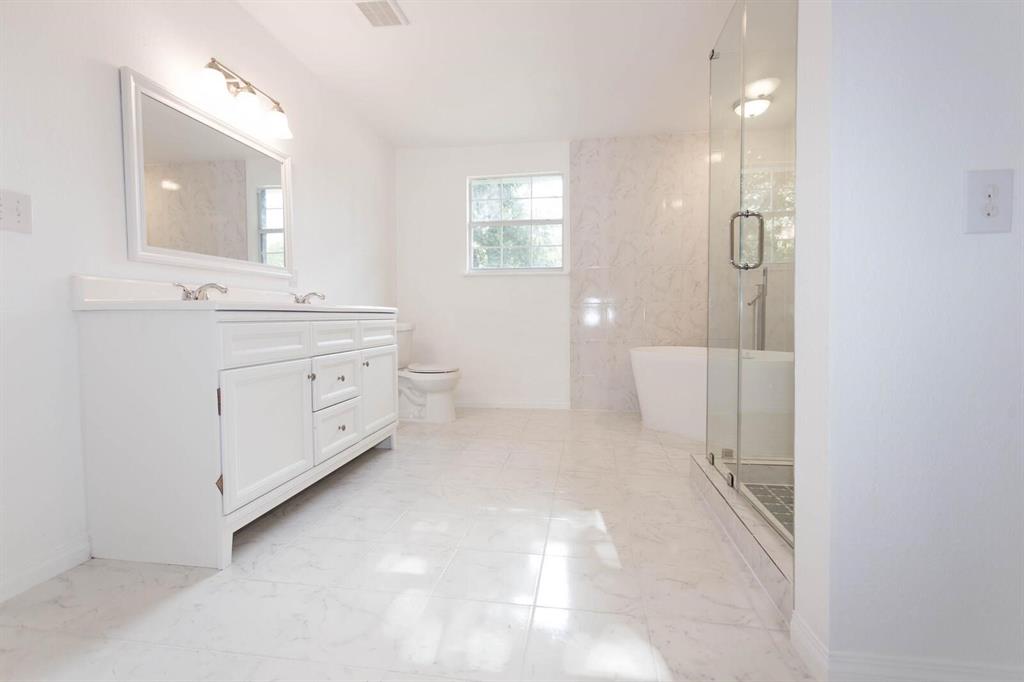 2829 Cecil Drive Property Photo 8