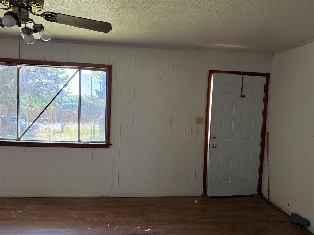 11243 County Road 897 Property Photo 2
