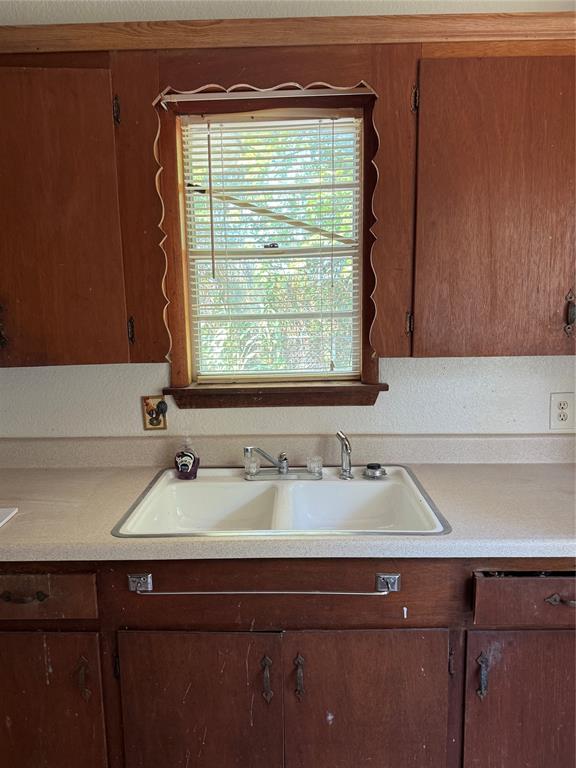 11243 County Road 897 Property Photo 11