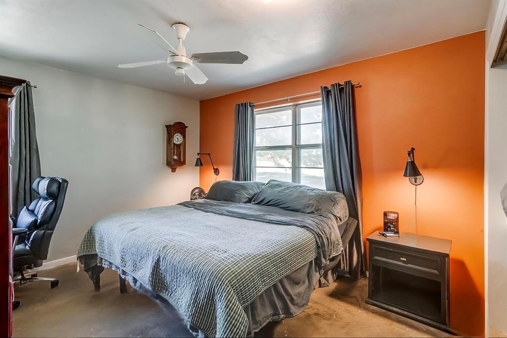 8216 Cleburne Highway Property Photo 11
