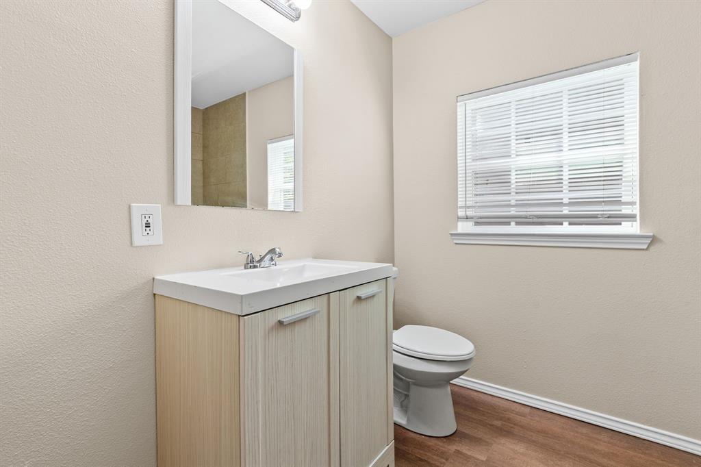 1704 Langford Street Property Photo 26