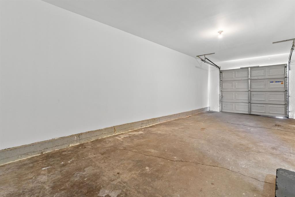 1704 Langford Street Property Photo 28