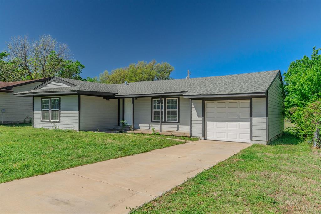1704 Langford Street Property Photo 29