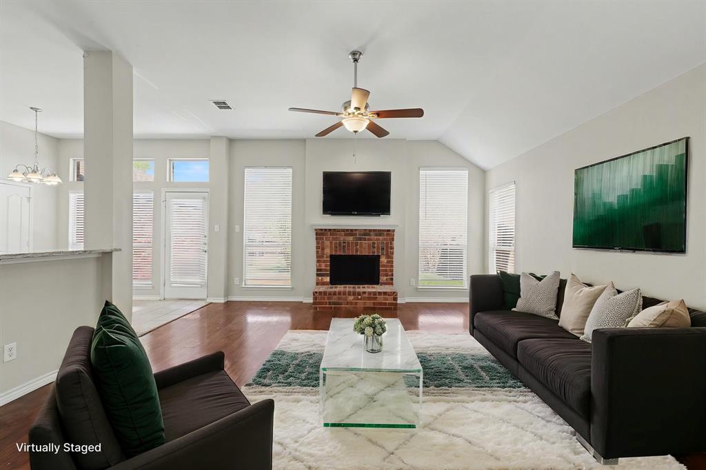 11816 Rocky Point Drive Property Photo 3